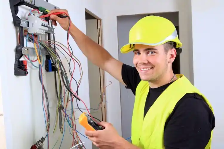 elektricien Oosternijkerk